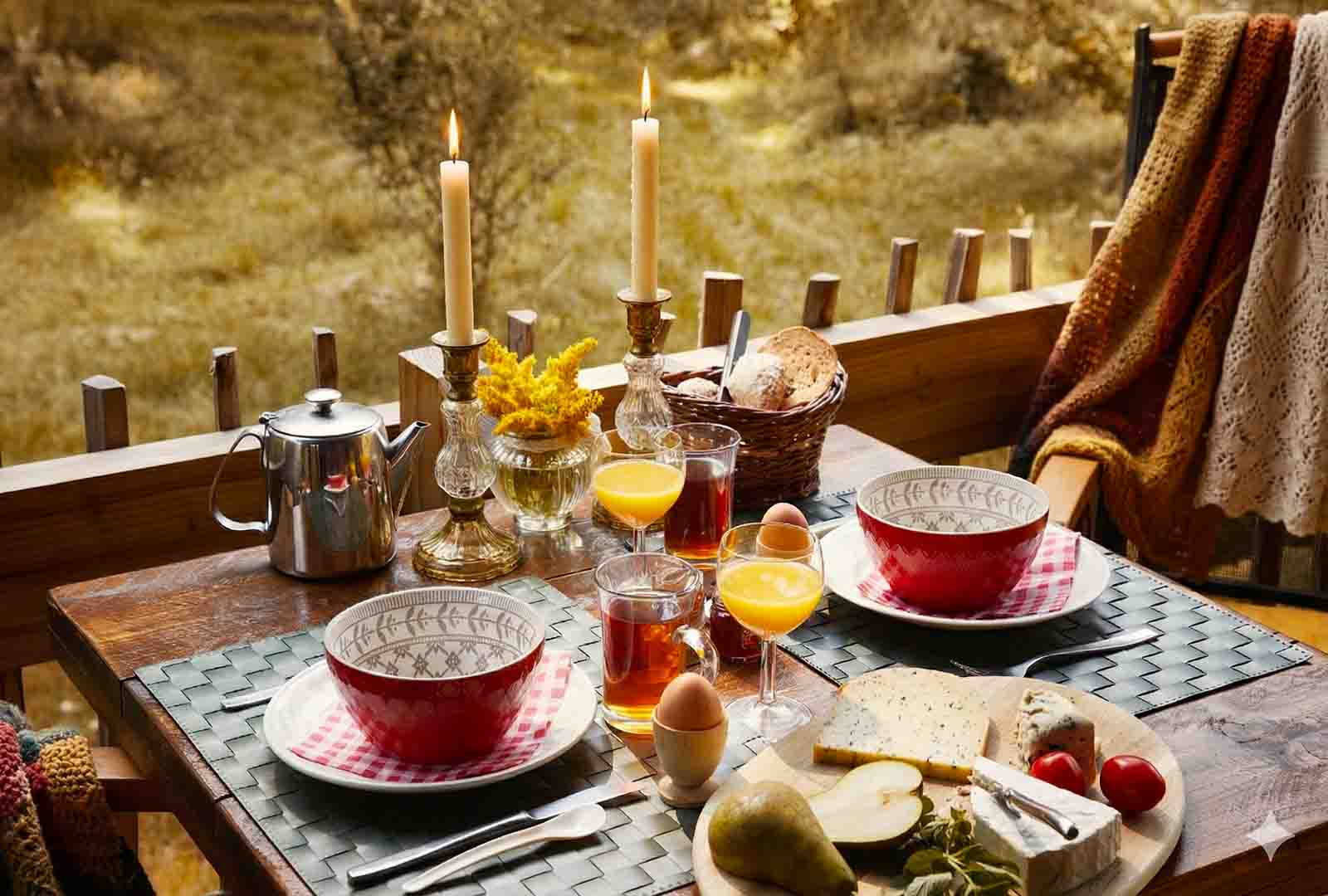 Breakfast on Cabane terrace in spring